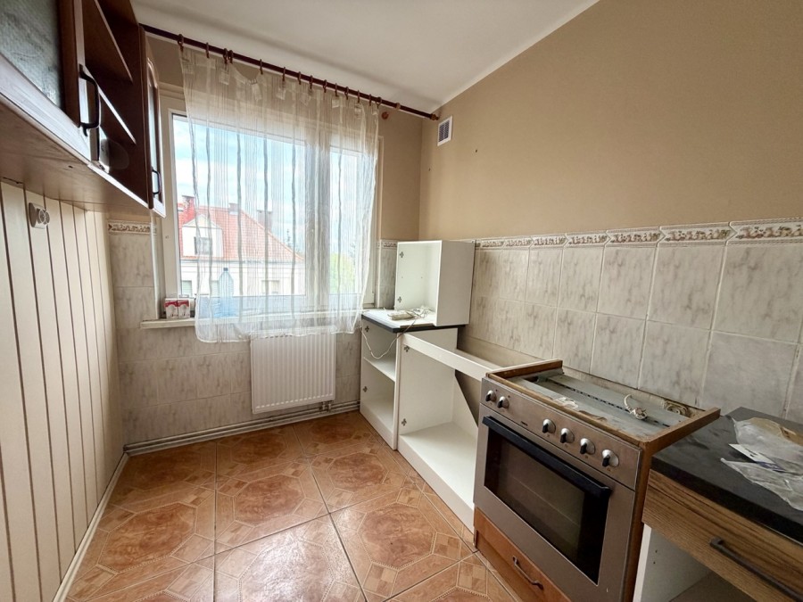 Super Cena 3 Pokoje 2 Piętro Balkon Piwnica Niski Czynsz (2)