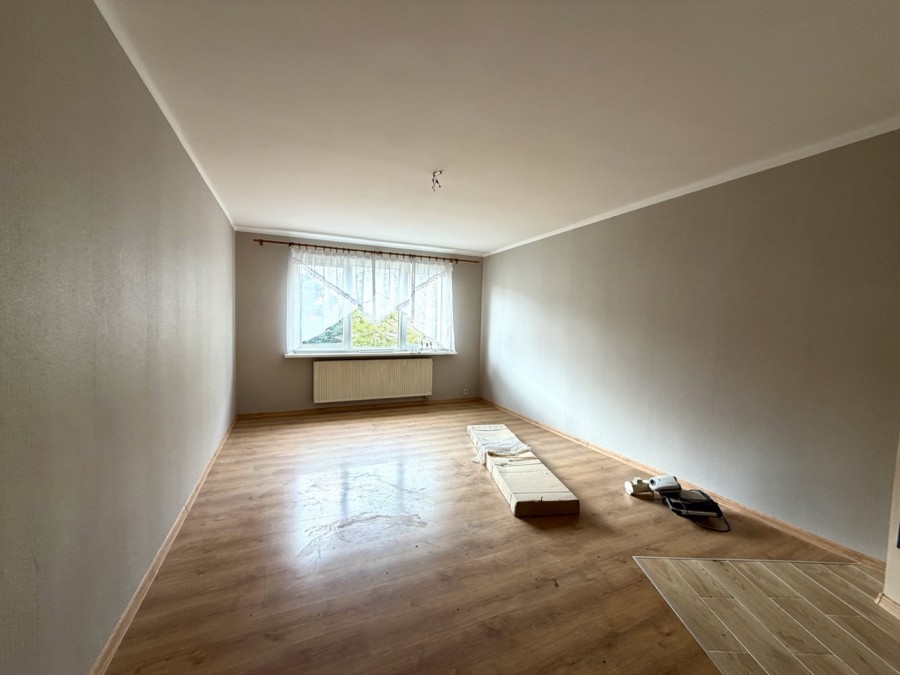 Super Cena 3 Pokoje 2 Piętro Balkon Piwnica Niski Czynsz (3)