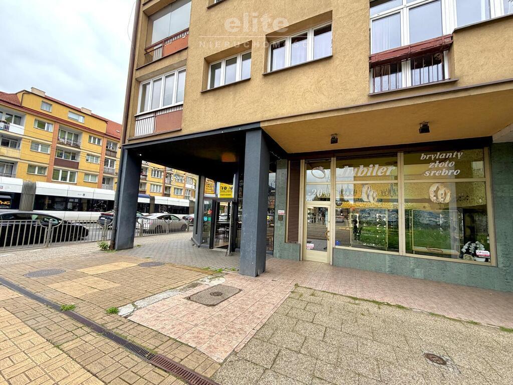 Lokal na sprzedaż w ścisłym centrum Szczecina (10)