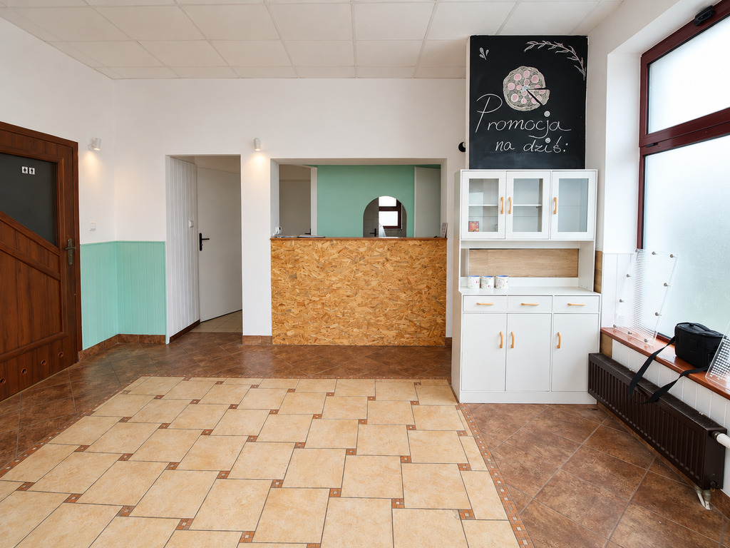 Lokal z potencjałem na mieszkanie - 86 m2 | Al. Gryfa | STARGARD (8)