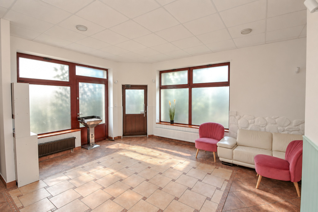 Lokal z potencjałem na mieszkanie - 86 m2 | Al. Gryfa | STARGARD (3)