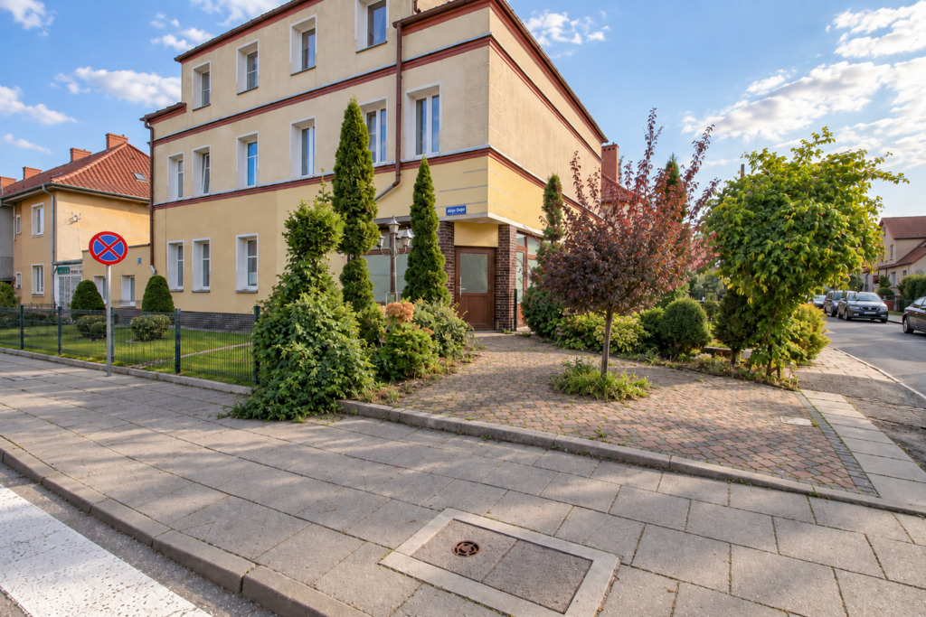 Lokal z potencjałem na mieszkanie - 86 m2 | Al. Gryfa | STARGARD (20)
