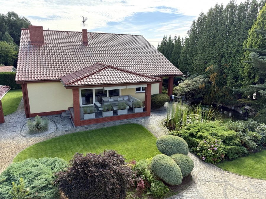 komfortowy Dom + drugi budynek pod biznes/wynajem (1)