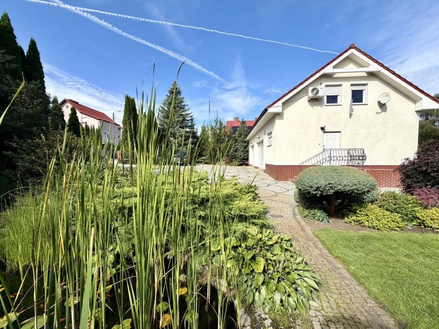 komfortowy Dom + drugi budynek pod biznes/wynajem (3)