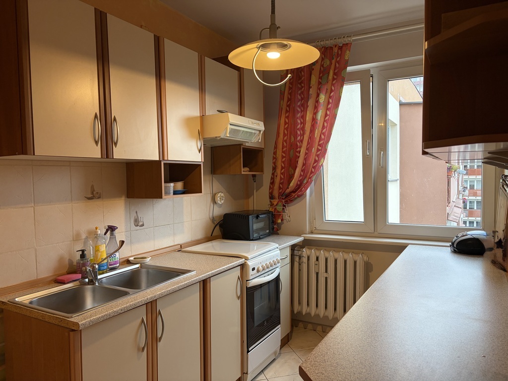 Spółdzielcze Własnościowe/2 pok. 42m2/ Ul. Szafera (4)