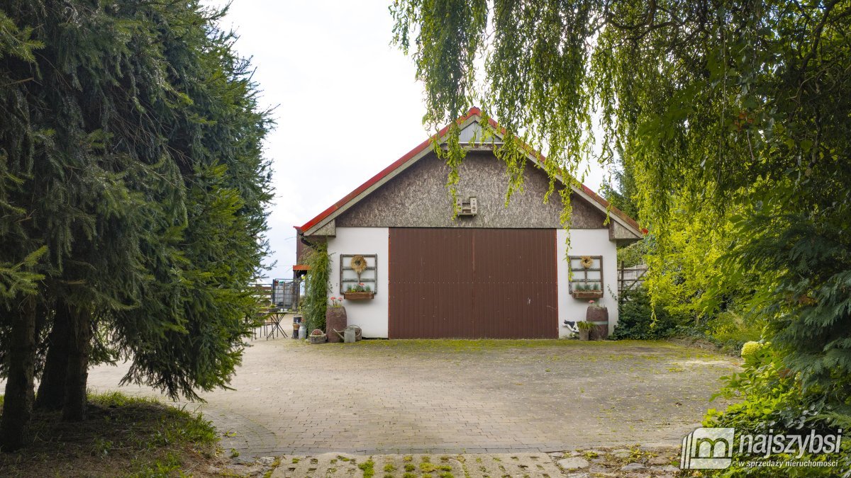 Rusinowo - dom wolnostojący, duża działka (32)