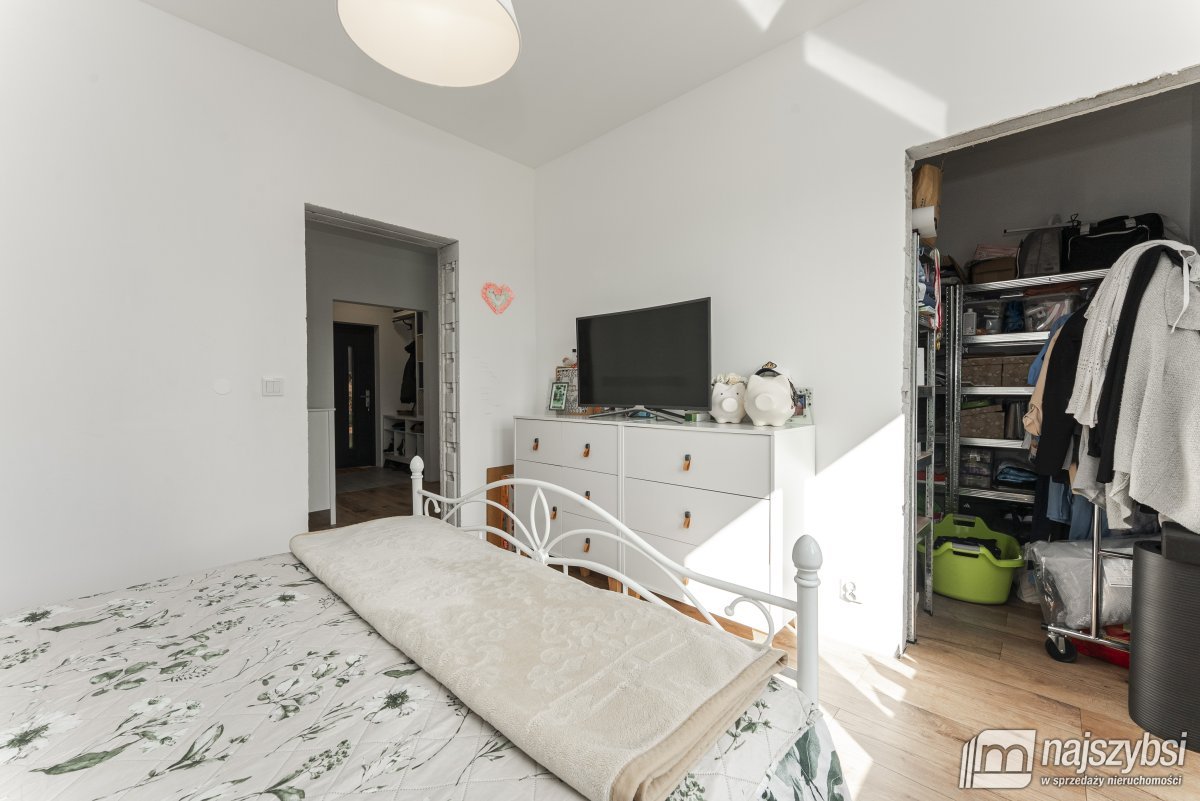 GOŚCINO - PRZESRTRONNY DOM PRZY LESIE (17)