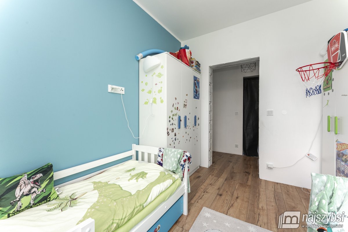 GOŚCINO - PRZESRTRONNY DOM PRZY LESIE (19)