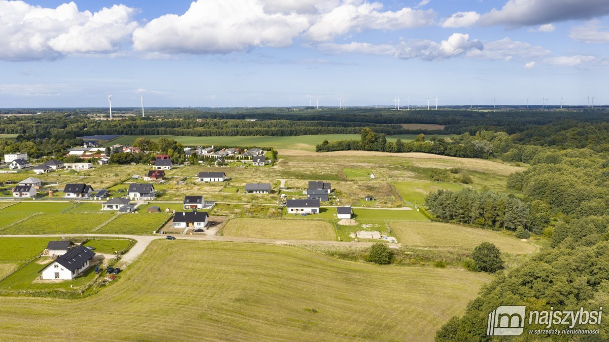 GOŚCINO - PRZESRTRONNY DOM PRZY LESIE (29)