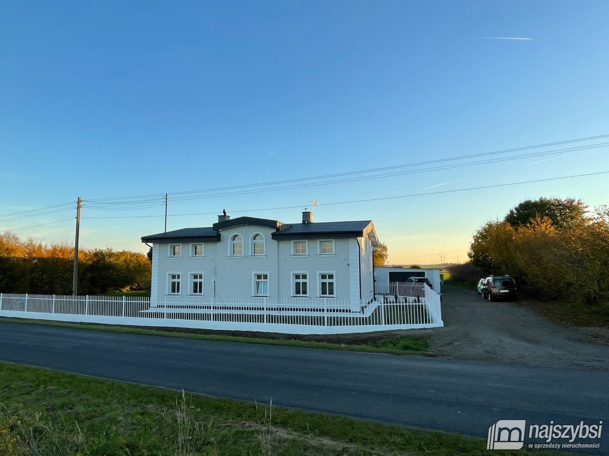 KUKINIA-KLIMATYCZNY DOM Z DUSZĄ BLISKO MORZA (7)