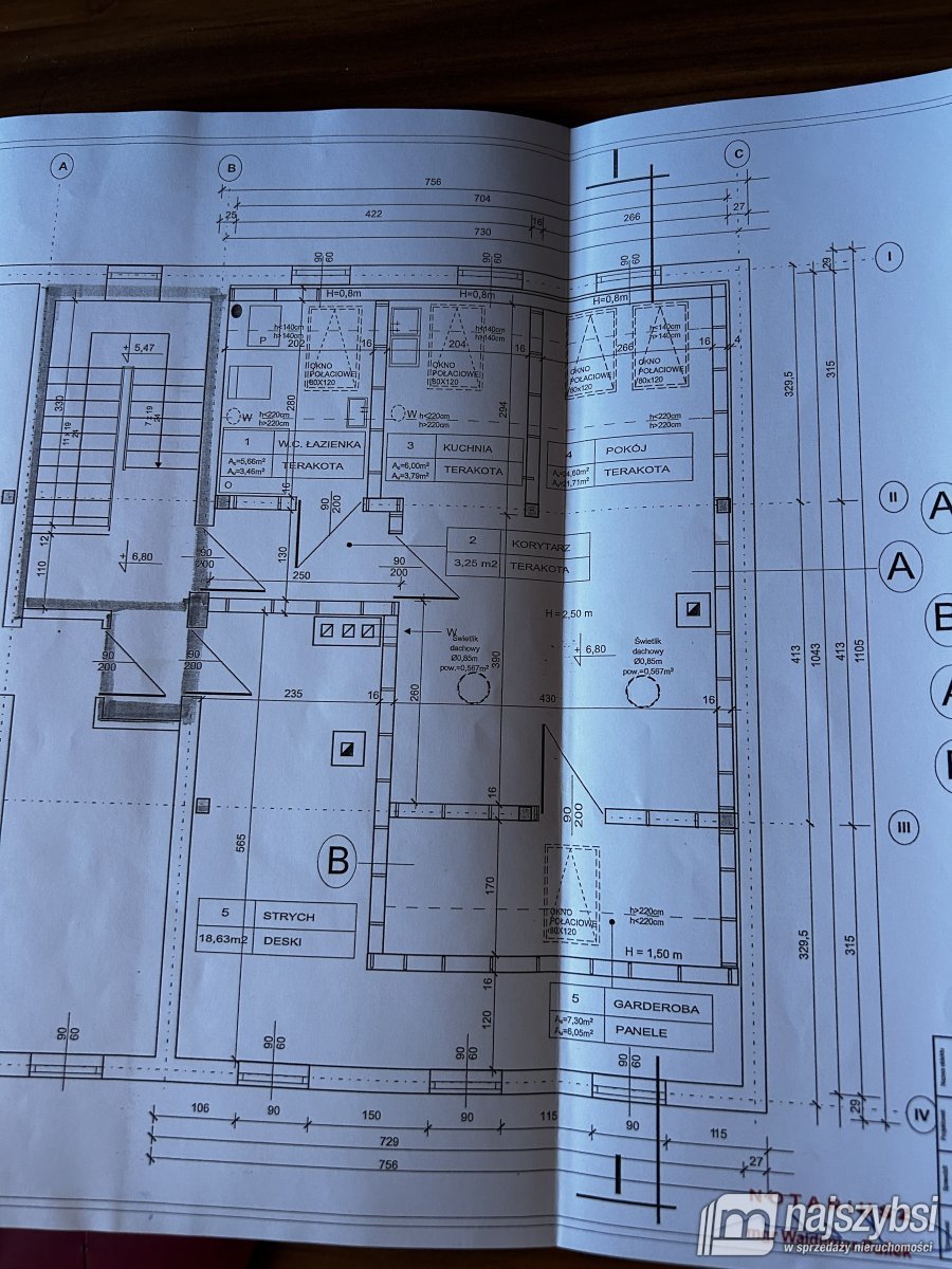 Polanów - 60 m2, 2 pokoje, garderoba, parking (14)