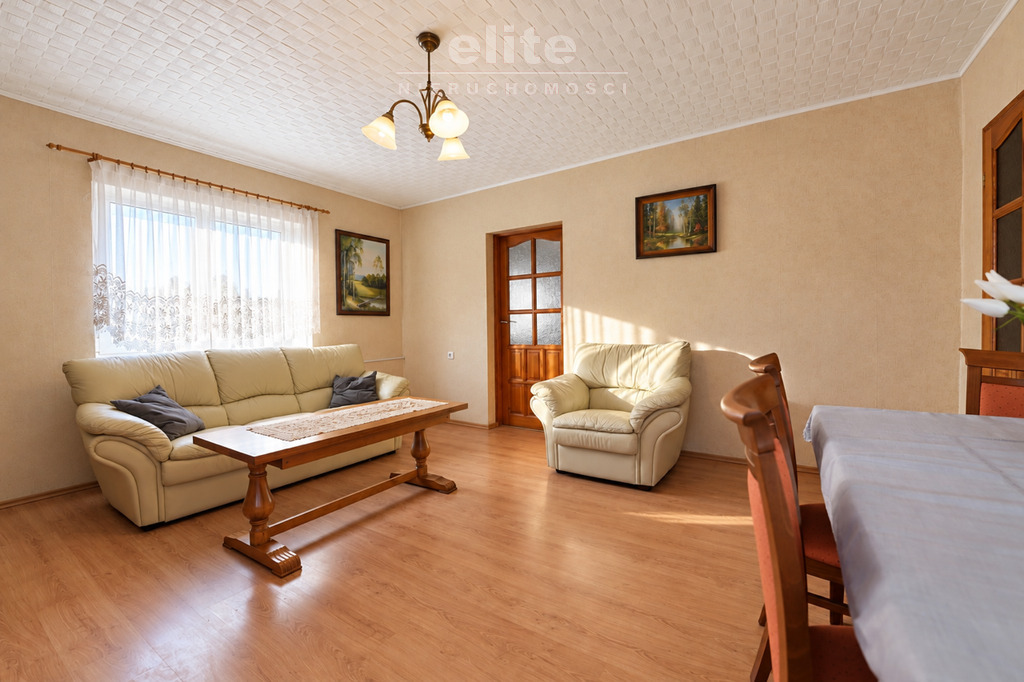 2 pok. 48 M2, spiżarnia ŚWIETNA LOKALIZACJA (1)