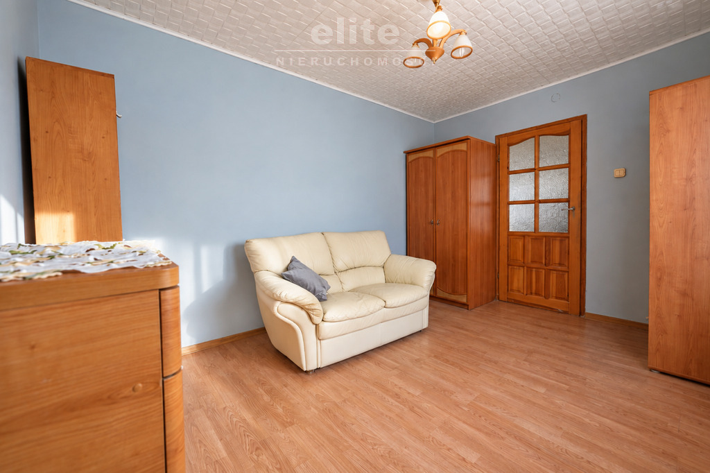 2 pok. 48 M2, spiżarnia ŚWIETNA LOKALIZACJA (5)