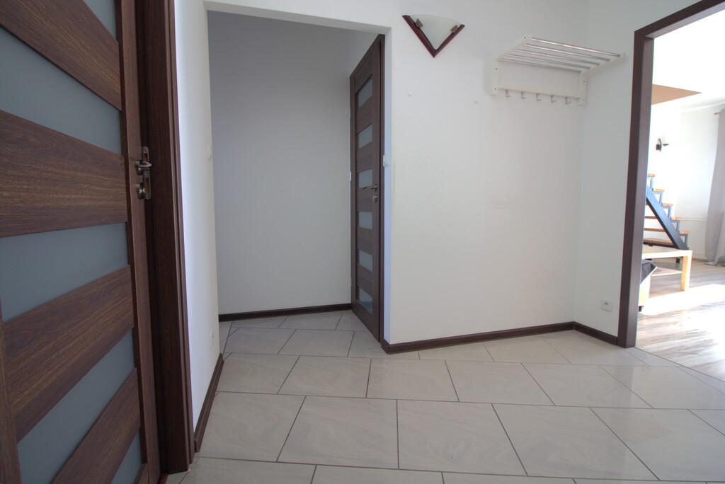 2-poziomowe M4 Tylko 5 MINUT OD CENTRUM | 74 M2 | PARKING ZA SZLABANEM (6)