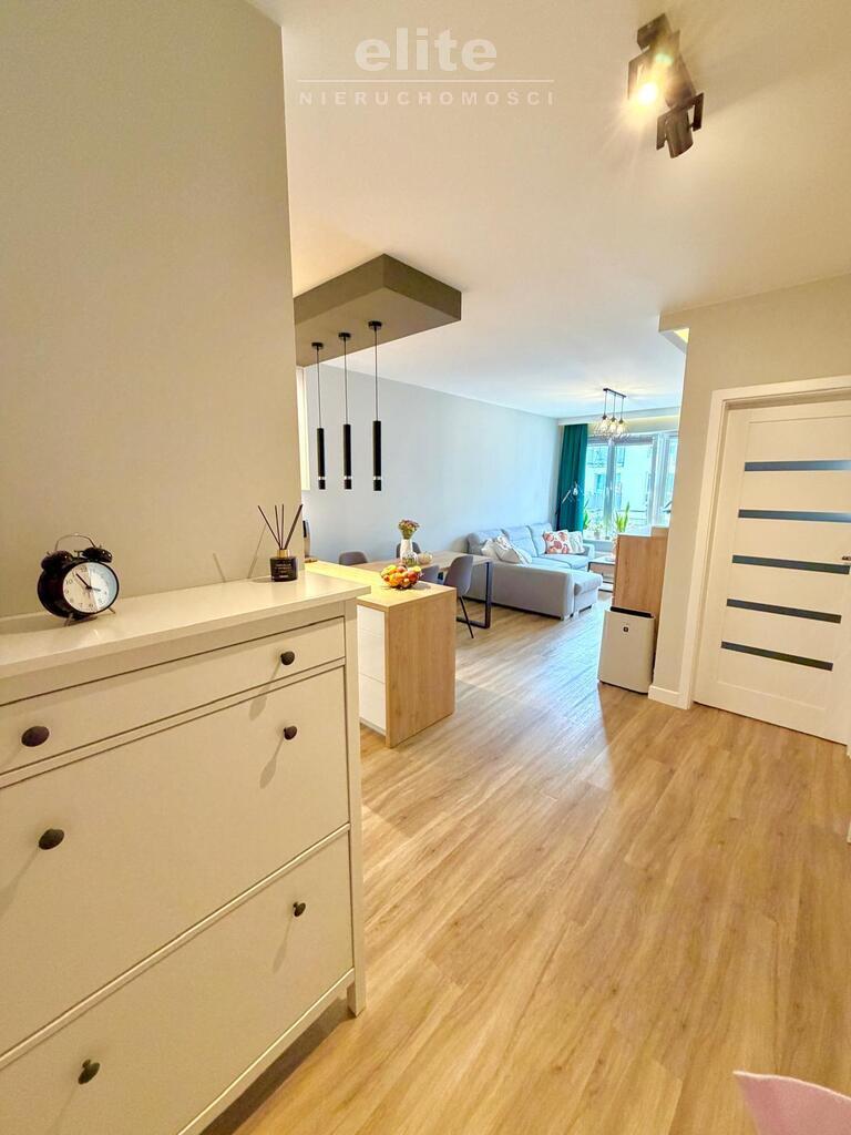 Potulicka, 2 pok, winda +balkon + kom. lokatorska (14)