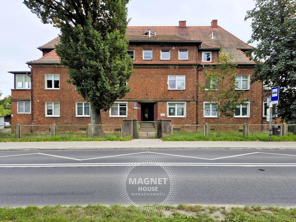 4 pokoje  nowe instalacje  rozwinięta okolica (1)