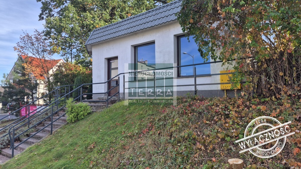 LOKAL USŁUGOWY 46 m2 (1)