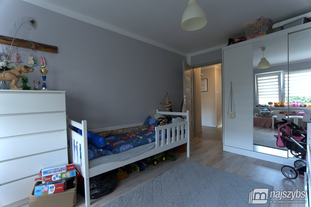 Nowogard- mieszkanie na parterze, 3 pokoje, balkon (17)