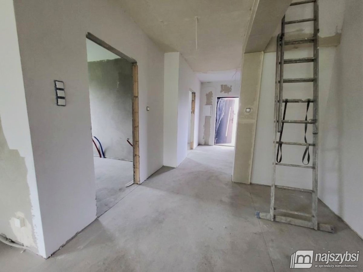 Nowogard - duży bliźniak w stanie deweloperskim (8)