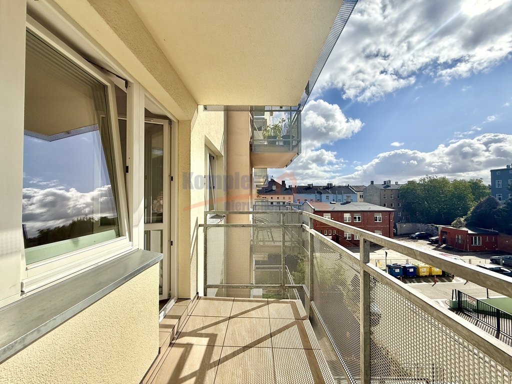 Super lokalizacja! | 2-pok.| balkon| winda| (2)