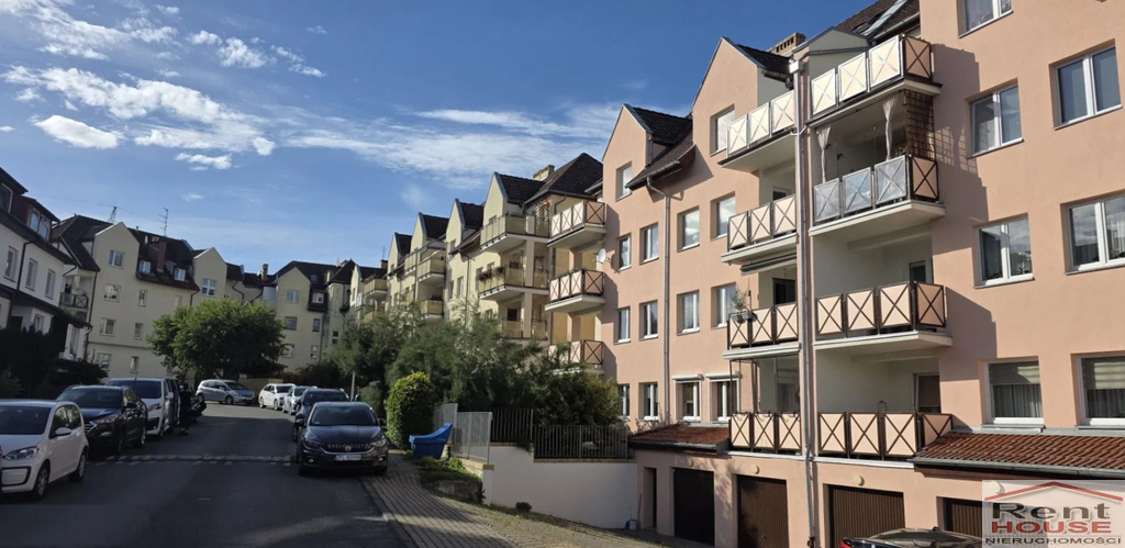 2 poziomowe mieszkanie, balkon, taras (1)
