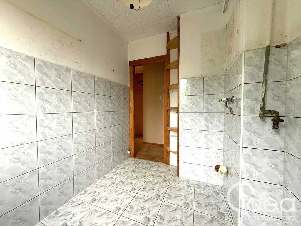 Pomorzany, 2 pokoje 37,59m2, 2 piętro, balkon, winda (10)