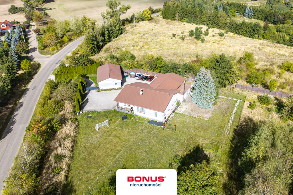 Dom 250 m2 z garażem i działką inwestycyjną 2,36 h (14)