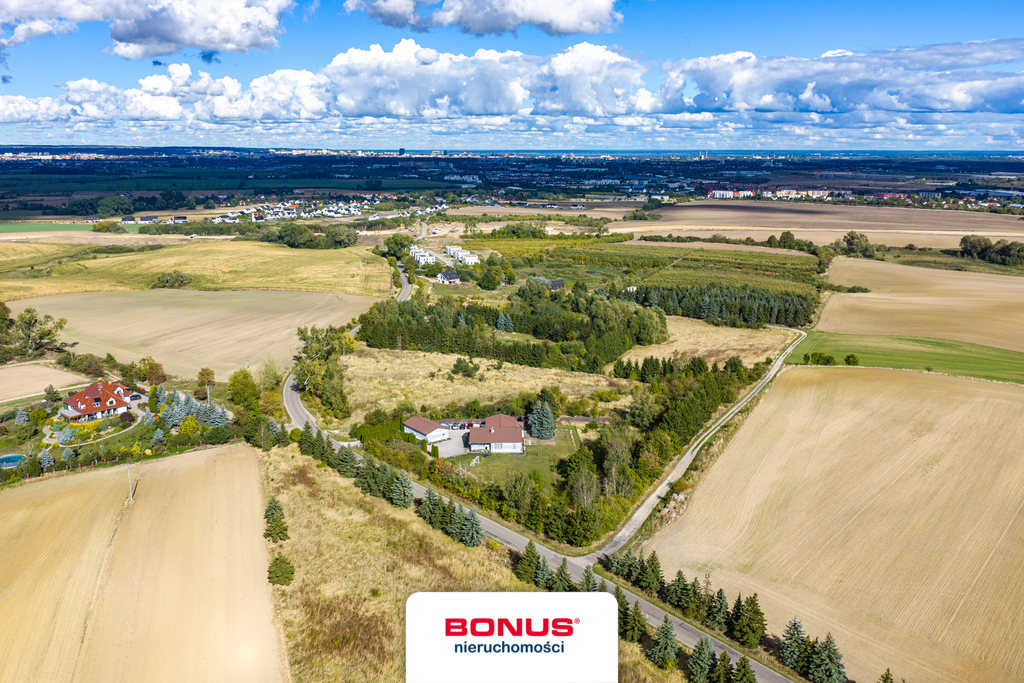 Dom 250 m2 z garażem i działką inwestycyjną 2,36 h (17)