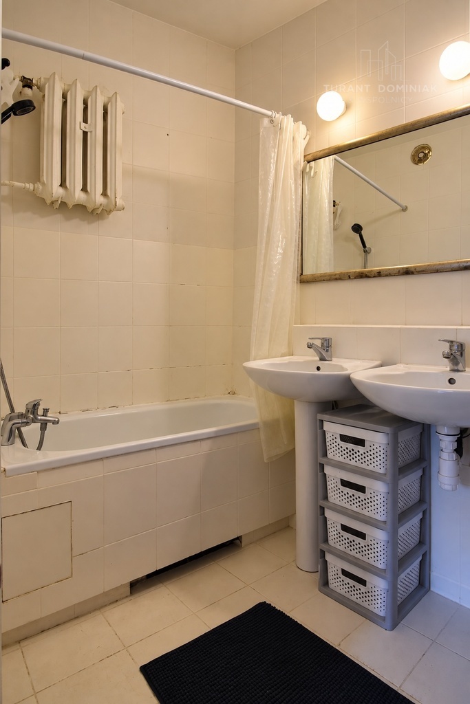Czteropokojowe mieszkanie z balkonem (6)