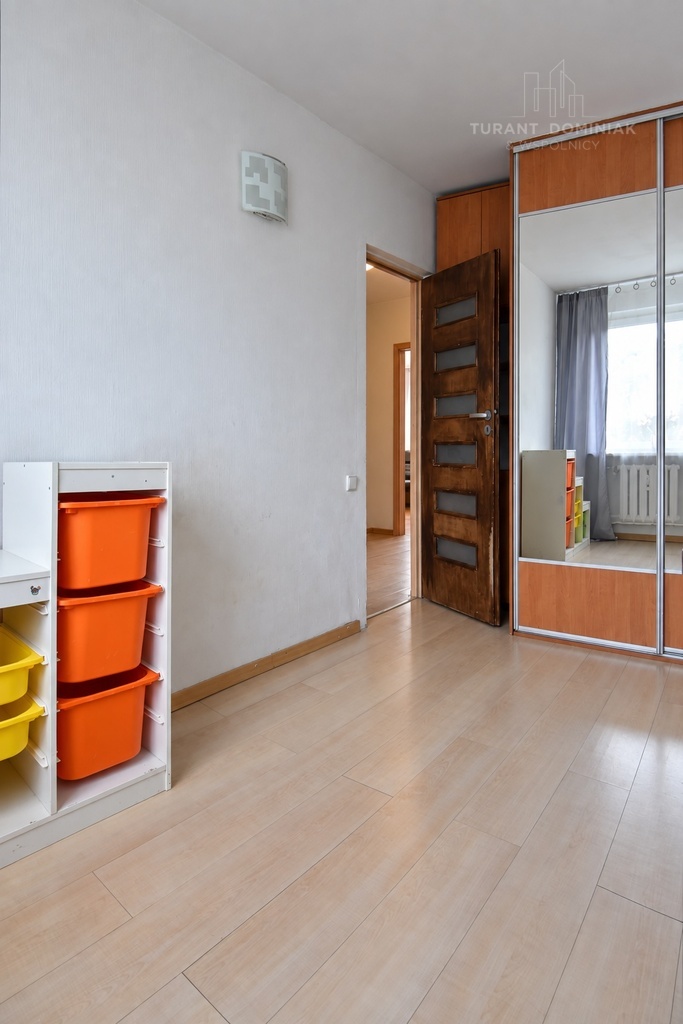 Czteropokojowe mieszkanie z balkonem (10)
