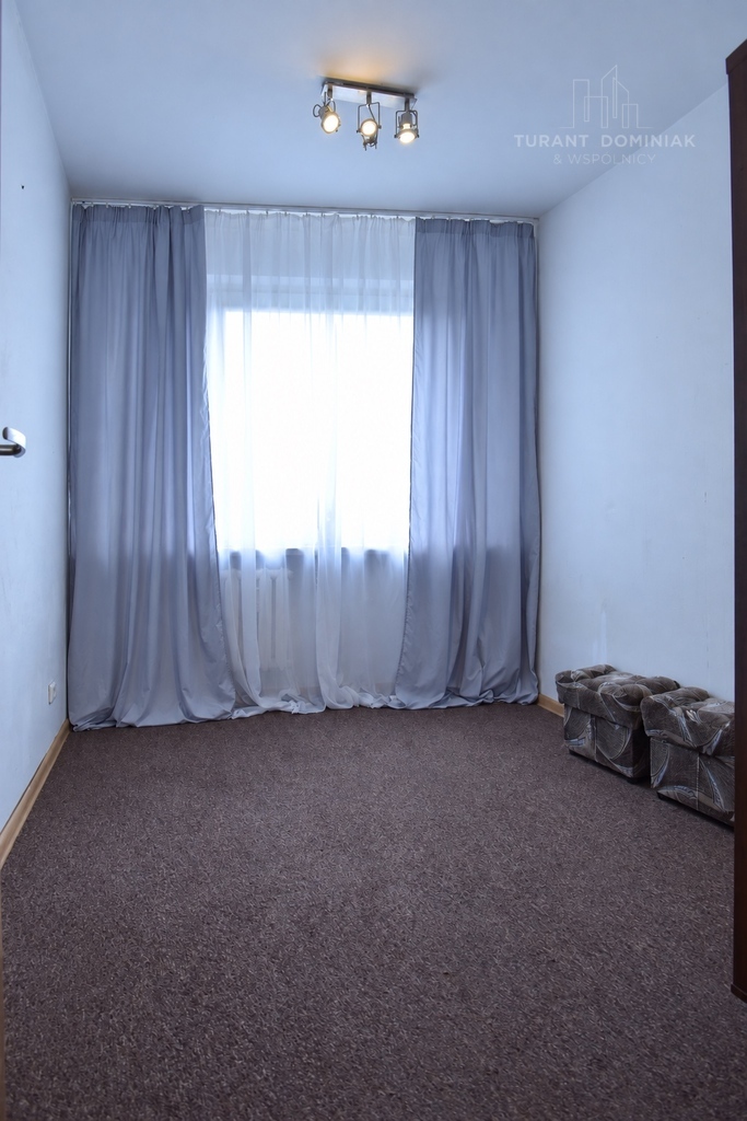 Czteropokojowe mieszkanie z balkonem (11)