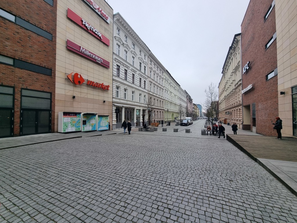 Ekskluzywny lokal przy Kaskadzie (2)