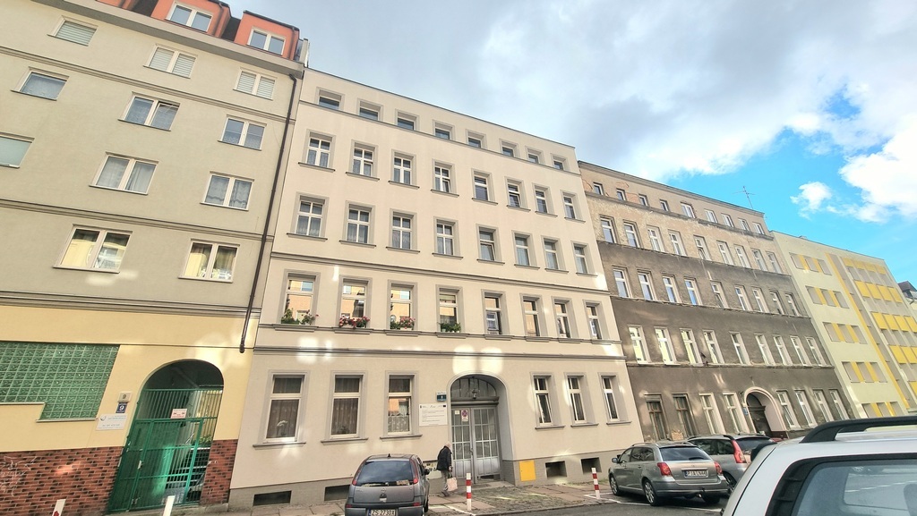 Po generalnym remoncie, c.o. miejsk., klimatyzacja (10)