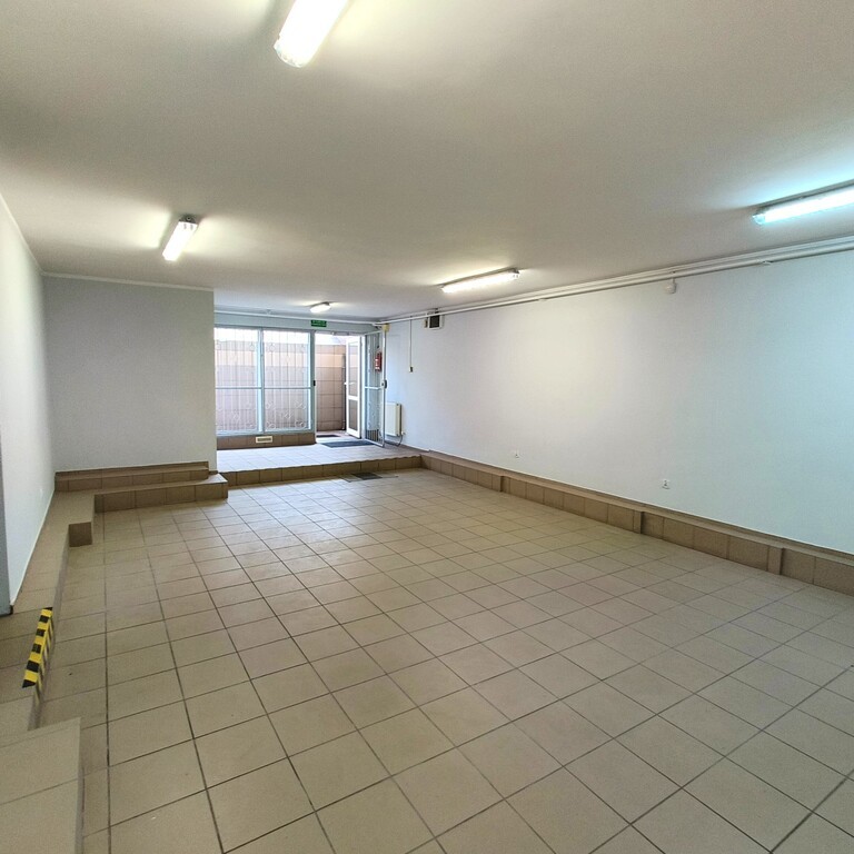 Lokal w dobrej lokalizacji, pow. 164 m2, Stargard (7)