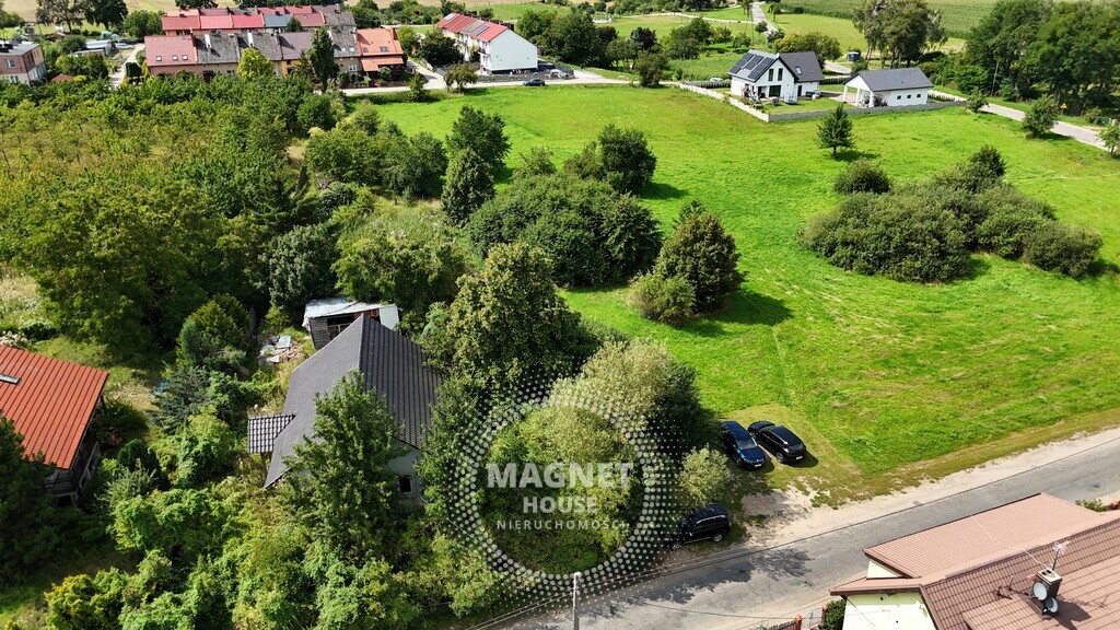 Dom wiejski do wykończenia na działce 7500m (2)
