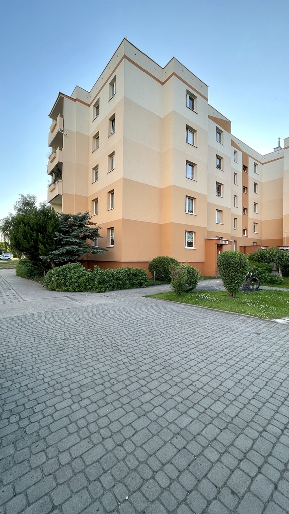 Na sprzedaż 3 pokojowe mieszkanie w Kołobrzegu (27)