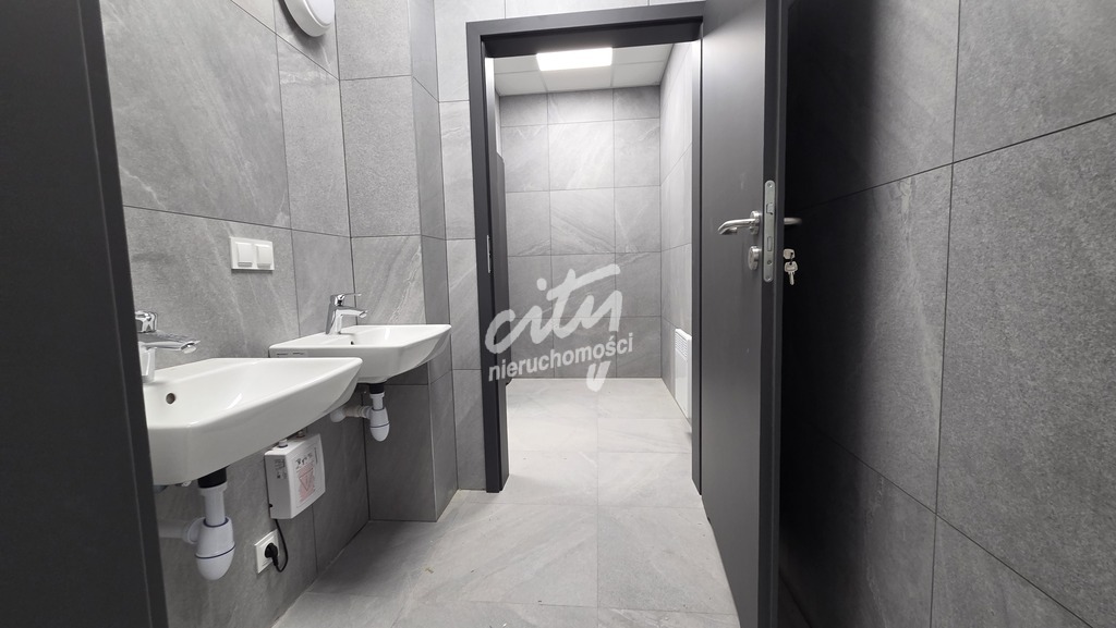 Nowy budynek! 820 m2| Wysoki Standard| Parking (5)