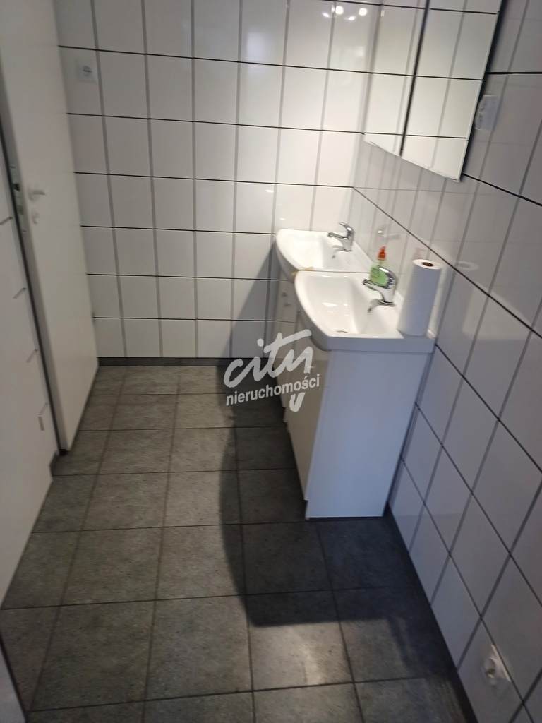 Lokal biurowy na wynajem Dąbie- 98 m2 (2)