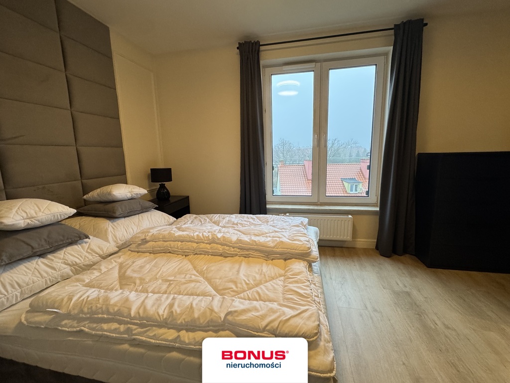 Przestronny  apartament 157,23m2 z dużym tarasem. (6)