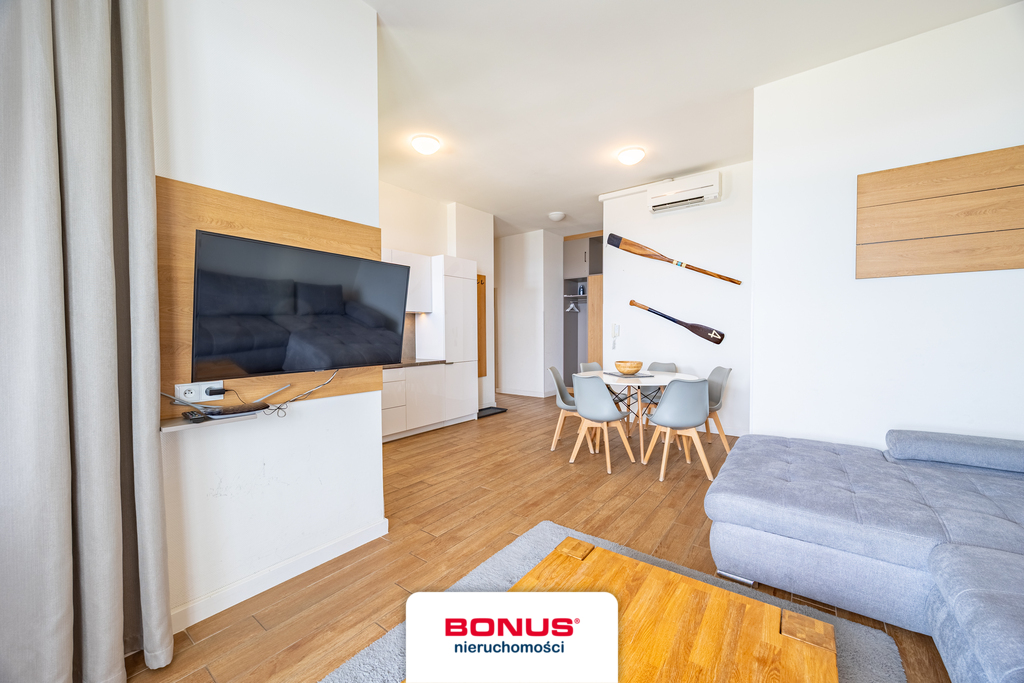 Apartament w pierwszej lini z pięknym widokiem. (17)
