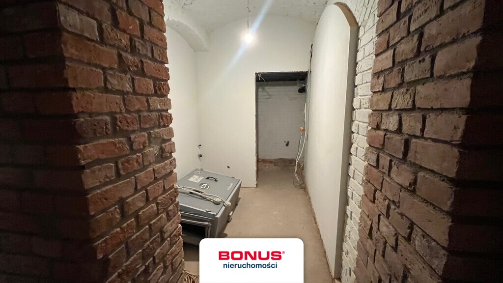 Ścisłe Centrum Szczecina-lokal komercyjny (9)