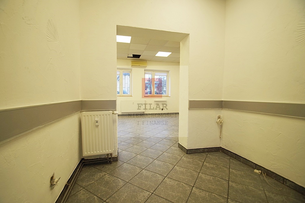 Lokal, 32 m2, parter, Bezrzecze  (4)