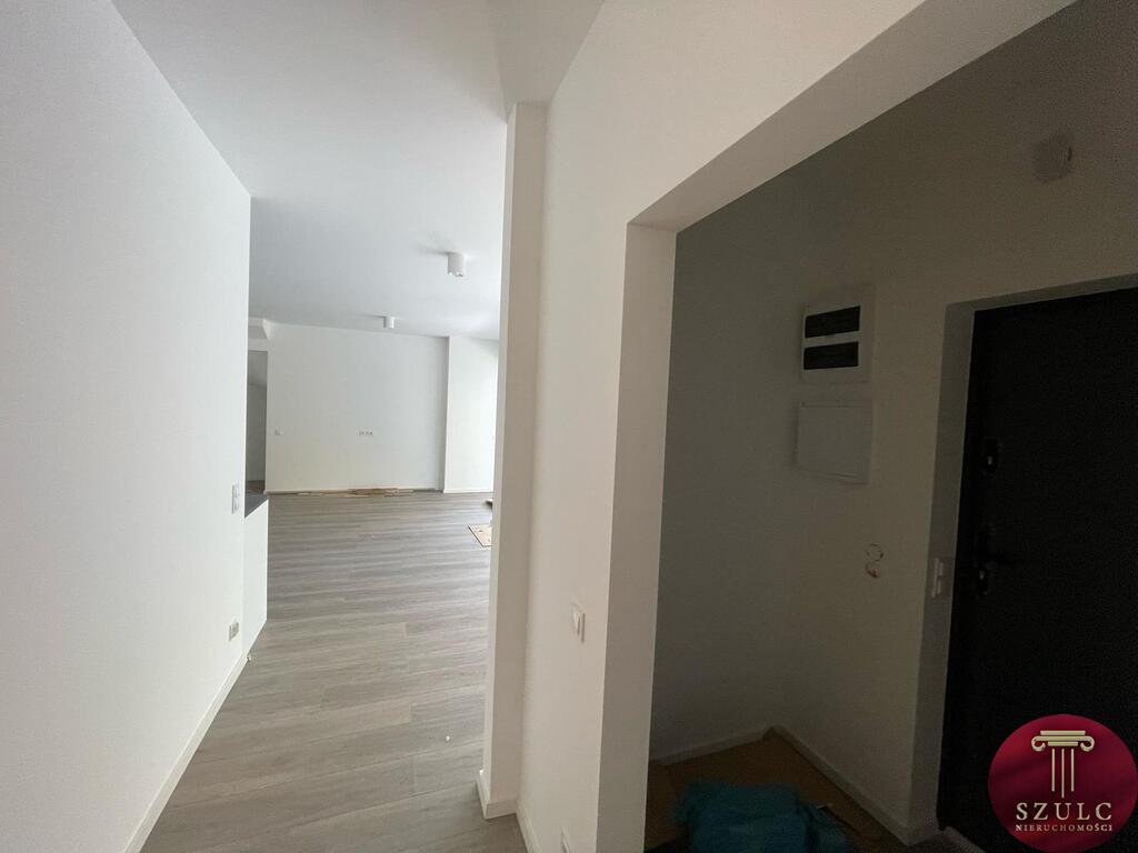 Nowość! Nowy apartament z miejscem parkingowym (11)