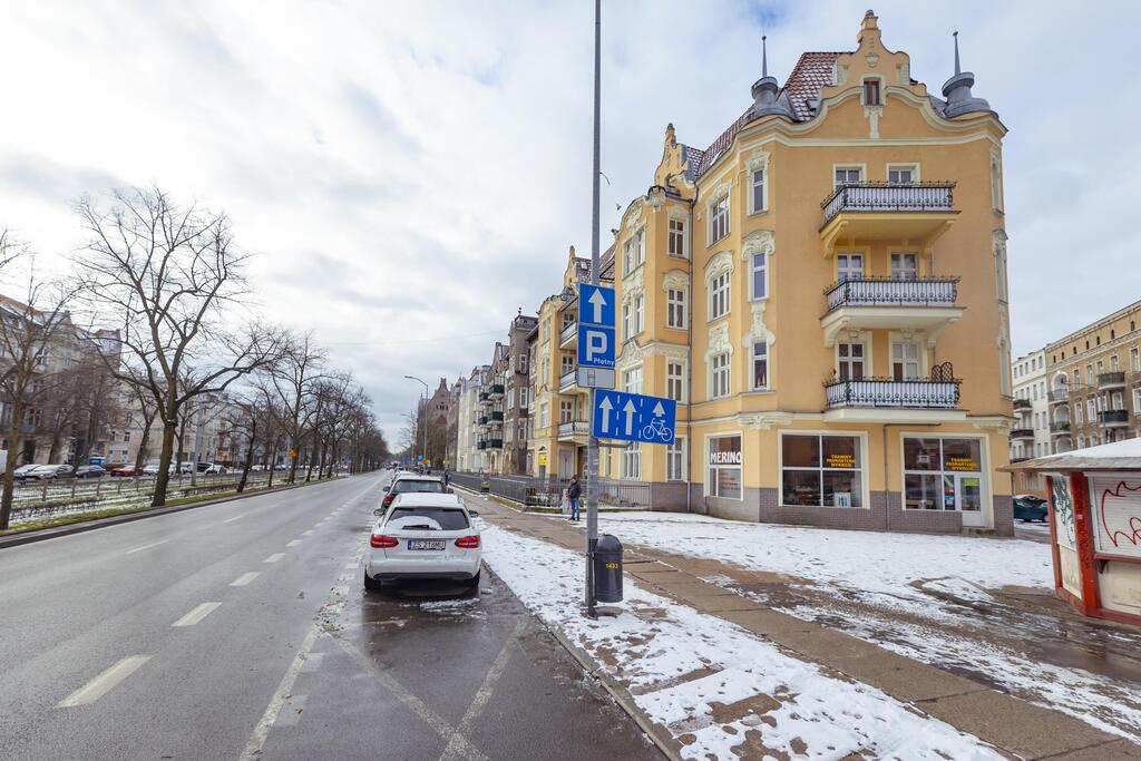 Duży i bardzo widoczny lokal w centrum Szczecina (13)