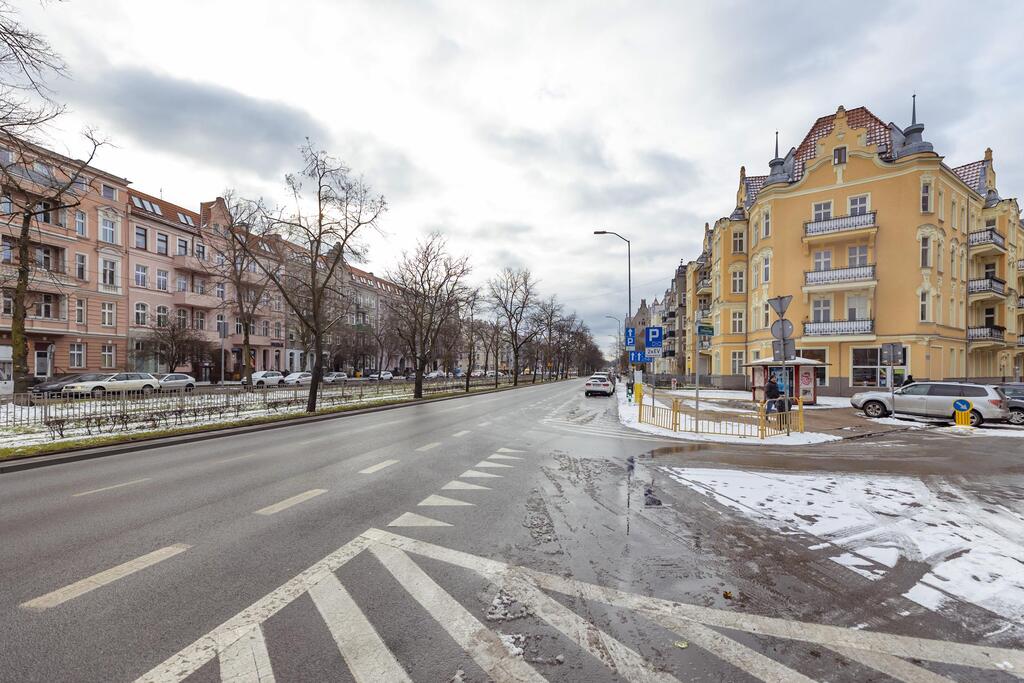 Duży i bardzo widoczny lokal w centrum Szczecina (14)