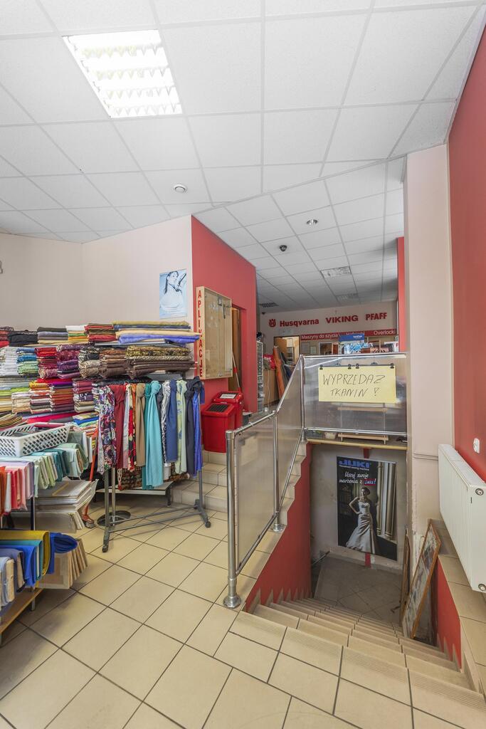 Duży i bardzo widoczny lokal w centrum Szczecina (10)