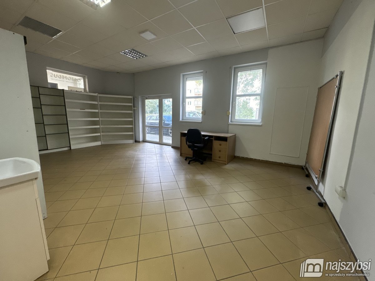 STARGARD - LOKAL 60m2 CENTRUM 2000 (14)
