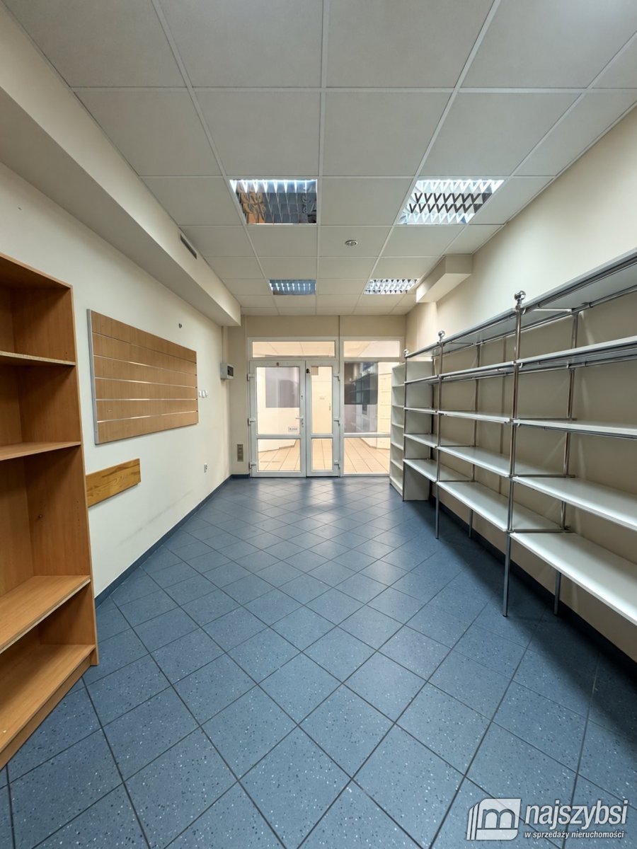 STARGARD - LOKAL 60m2 CENTRUM 2000 (2)
