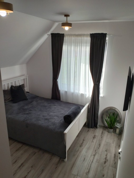 Nowy Wykończony Pod Klucz Dom w Otulinie Lasu (13)