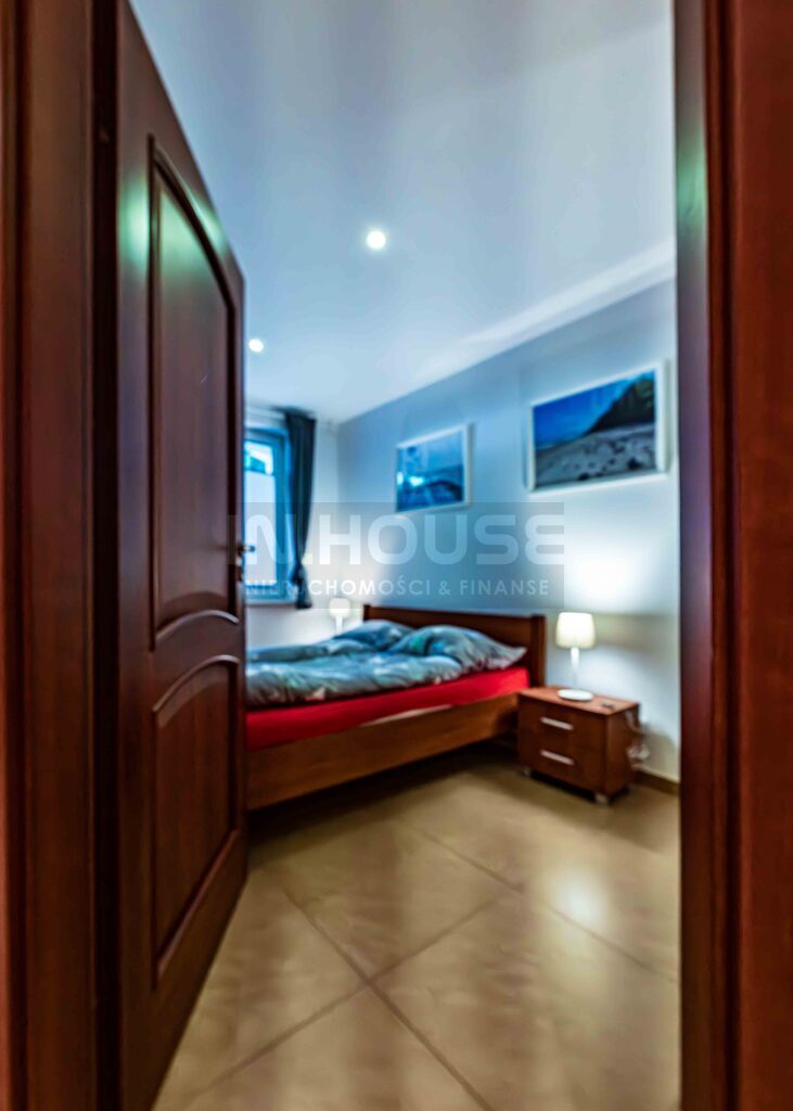 Apartamet w lesie sosnowym - 100 m od plazy (6)
